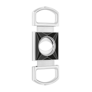 003370
